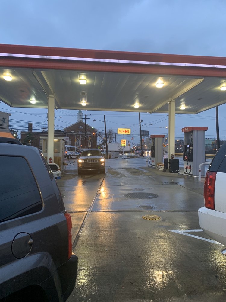 LUKOIL 12 Photos 3205 Hudson Ave, Union City, New Jersey Gas