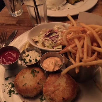 Rock'N Fish - Crab cakes Yum! - Seafood Near Me - Manhattan Beach, California Rock'N Fish - Crab cakes Yum! - Seafood Near Me - Manhattan Beach, California