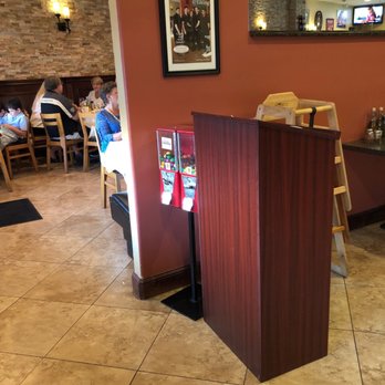 Uncle Giuseppe's Lil Bit A Brooklyn - the inside of the restaurant - Pizza Near Me - Stuart, Florida