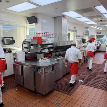 In-N-Out Burger - Burgers Near Me - Dallas, Texas In-N-Out Burger - Burgers Near Me - Dallas, Texas