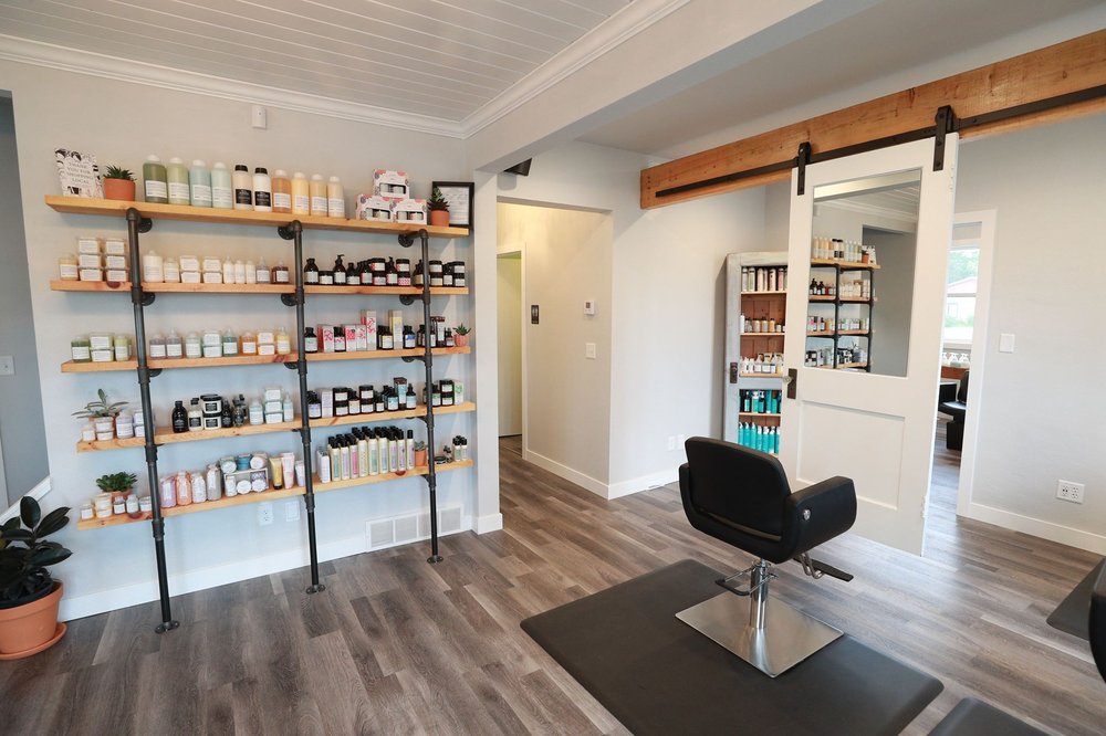 STUDIO C SALON Updated September 2024 312 N Nokomis St, Alexandria