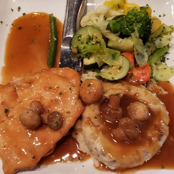 Mike's Grillhouse - Chicken marsala - American Near Me - Modesto, California