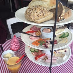 Tante Emmelie - Das "kleine Frühstück "! Hier für 2 Personen
