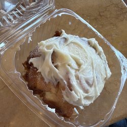 Gliten Free Cinnamon Roll