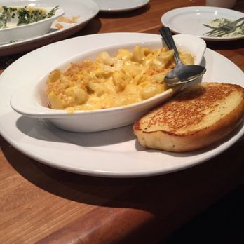 Cheddar's Scratch Kitchen - Kids Mac n cheese - American Near Me - Knoxville, Tennessee Cheddar's Scratch Kitchen - Kids Mac n cheese - American Near Me - Knoxville, Tennessee