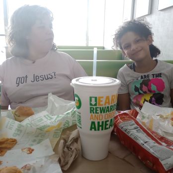 Subway - Veggie and buffalo chicken is what's for dinner - Sandwiches Near Me - Lewisburg, Tennessee Subway - Veggie and buffalo chicken is what's for dinner - Sandwiches Near Me - Lewisburg, Tennessee