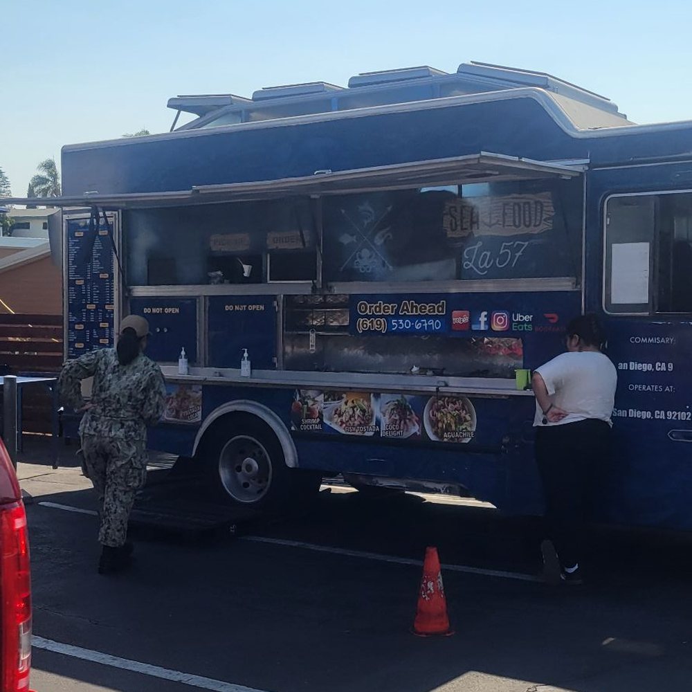 Seafood la 57 - Food truck - Food Trucks Near Me - San Diego, California Seafood la 57 - Food truck - Food Trucks Near Me - San Diego, California