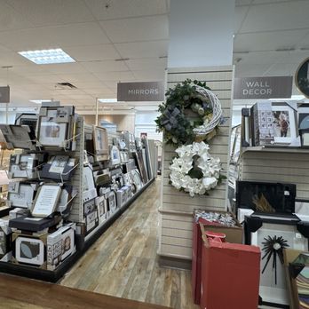 Home Goods - Department Stores Near Me - Rancho Cucamonga, California Home Goods - Department Stores Near Me - Rancho Cucamonga, California