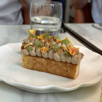 Dopamina - Mediterranean Near Me - Toronto, Ontario