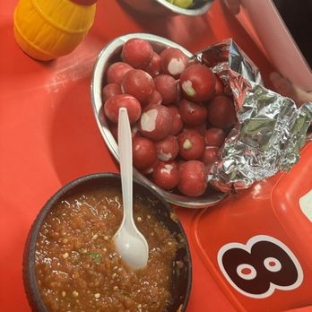 Tacos El Nuevo Poblano - Table condiments - Tacos Near Me - Tijuana, BCN Tacos El Nuevo Poblano - Table condiments - Tacos Near Me - Tijuana, BCN