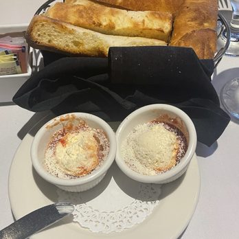 A'Roma Ristorante - House bread - Italian Near Me - La Palma, California A'Roma Ristorante - House bread - Italian Near Me - La Palma, California