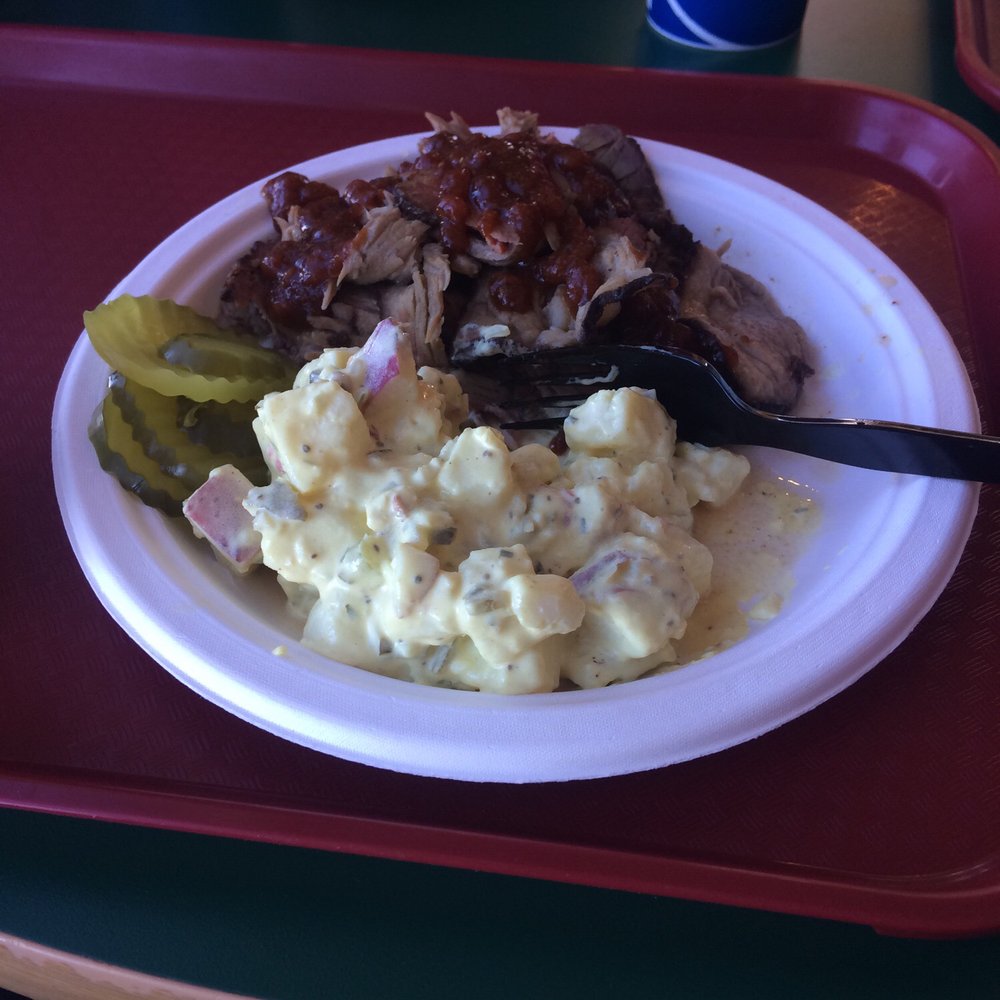 360 Smokehouse BBQ - Smoked Beef Brisket Platter - Barbeque Near Me - Twin Bridges, California 360 Smokehouse BBQ - Smoked Beef Brisket Platter - Barbeque Near Me - Twin Bridges, California