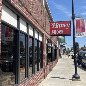 Haney Shoes - Shoe Stores Near Me - Omaha, Nebraska Haney Shoes - Shoe Stores Near Me - Omaha, Nebraska