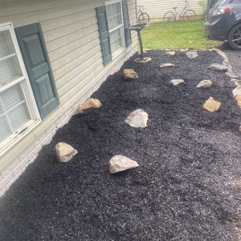 Ucallihaul - Need any small landscaping done? We deliver and install weed ,barrier ,much, dirt, rocks ,fire pits. And many more. What would you like? - Tree Services Near Me Ucallihaul - Need any small landscaping done? We deliver and install weed ,barrier ,much, dirt, rocks ,fire pits. And many more. What would you like? - Tree Services Near Me
