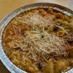 Mac'D & More - Shells Classic Mac style with Beef Sausage