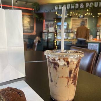 Ground & Pound Coffee - S'mores latte and chocolate banana bread - Coffee & Tea Near Me - Alpharetta, Georgia Ground & Pound Coffee - S'mores latte and chocolate banana bread - Coffee & Tea Near Me - Alpharetta, Georgia