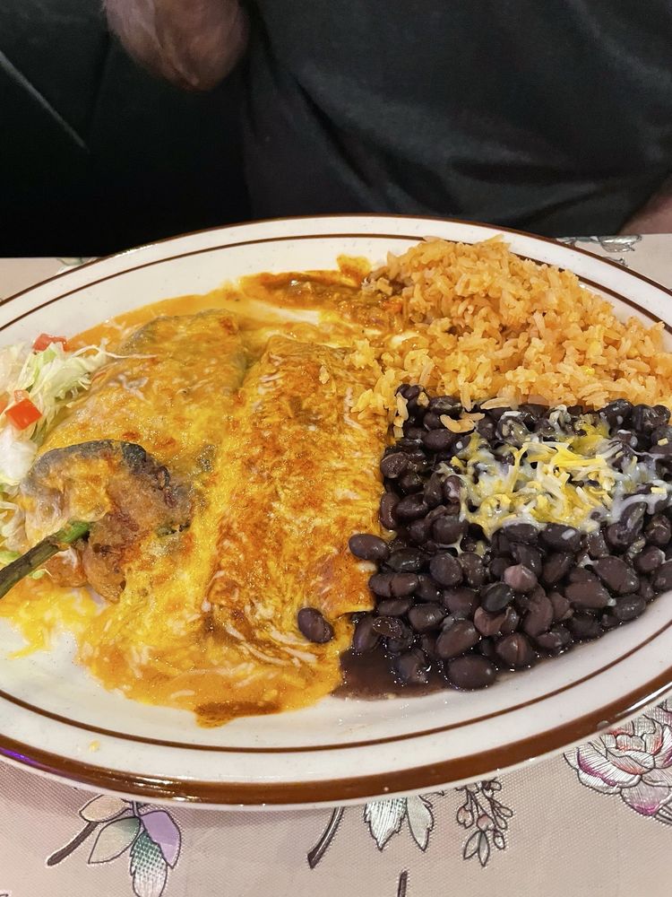 Martha's Kitchen-Cromberg