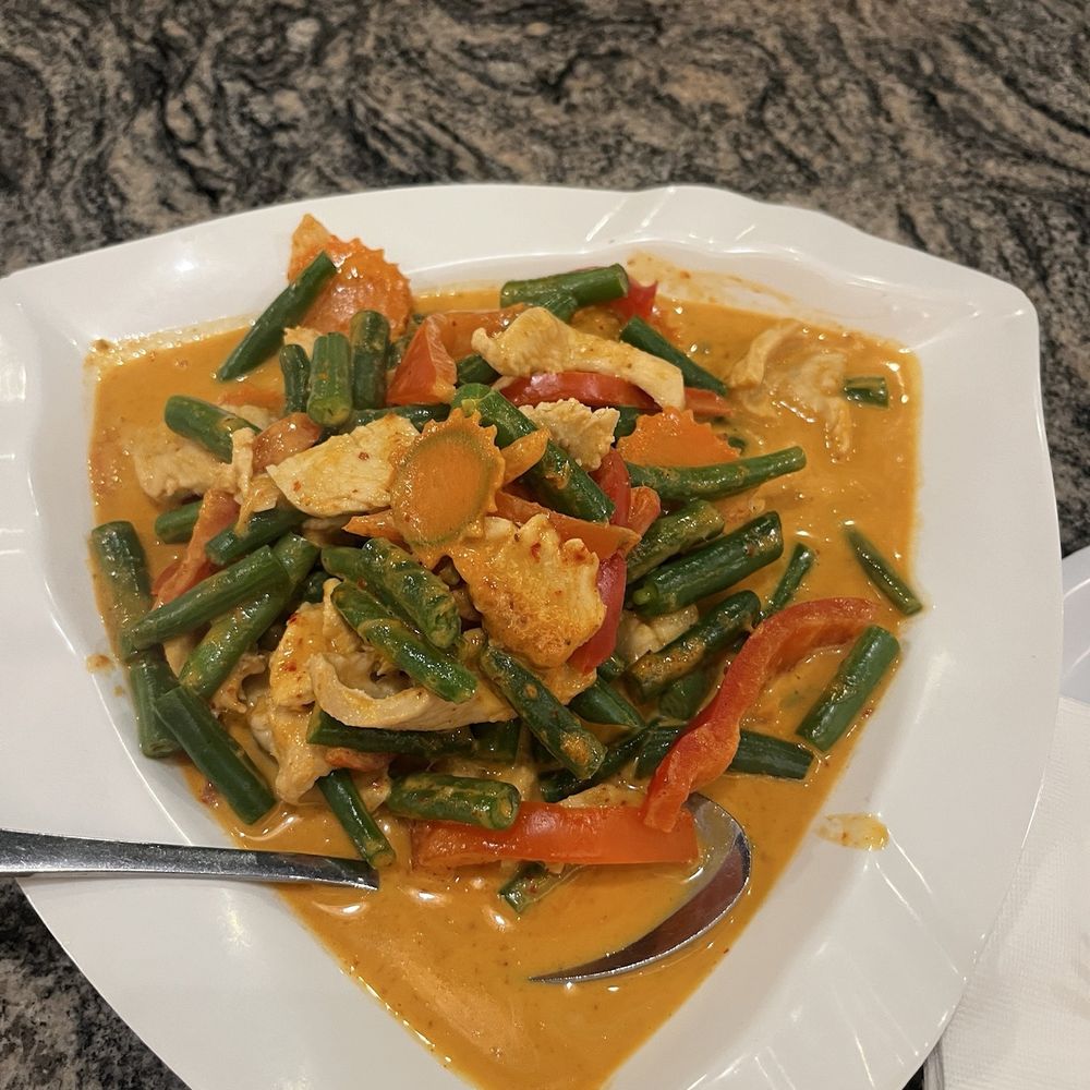 RAAN THAI - Panang Curry - Thai Near Me - Fairview Park, Ohio RAAN THAI - Panang Curry - Thai Near Me - Fairview Park, Ohio
