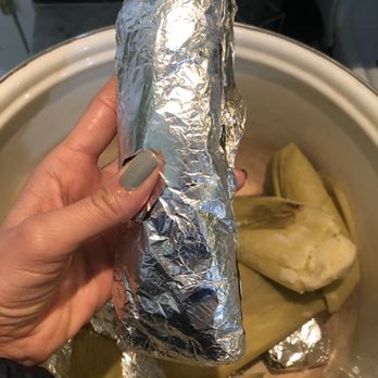 Metapan Restaurant - Tamal de pollo - Latin American Near Me - Van Nuys, California Metapan Restaurant - Tamal de pollo - Latin American Near Me - Van Nuys, California