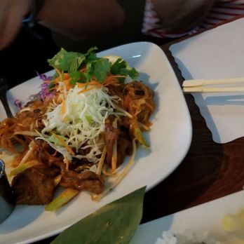 Gra Pow - Thai Near Me - Riverside, California