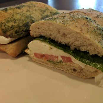 la Madeleine - Pesto tomato mozarella sandwich - Cafes Near Me - Chandler, Arizona la Madeleine - Pesto tomato mozarella sandwich - Cafes Near Me - Chandler, Arizona