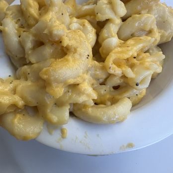 The Serving Spoon - Macaroni and cheese. Solid. - Breakfast & Brunch Near Me - Inglewood, California