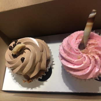 Jennivee’s Bakery - Desserts Near Me - Chicago, Illinois Jennivee’s Bakery - Desserts Near Me - Chicago, Illinois