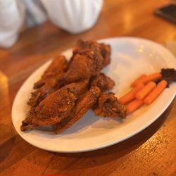 Fratelli Pizza - Extra crispy buffalo wings