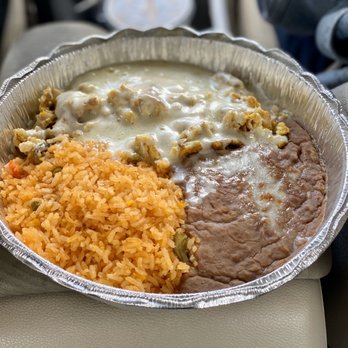 El Dorado - 3 scrambled eggs with mozzarella topping $7.75 - Mexican Near Me - Duluth, Georgia El Dorado - 3 scrambled eggs with mozzarella topping $7.75 - Mexican Near Me - Duluth, Georgia