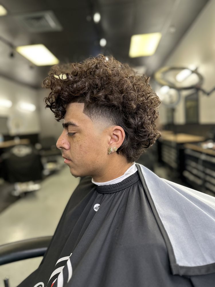 One Vision Barbershop Logo