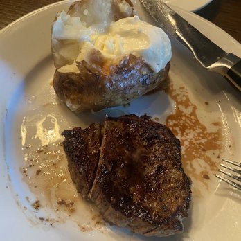 LongHorn Steakhouse - Steak with baked potato - Steakhouses Near Me - Waterford, Connecticut LongHorn Steakhouse - Steak with baked potato - Steakhouses Near Me - Waterford, Connecticut