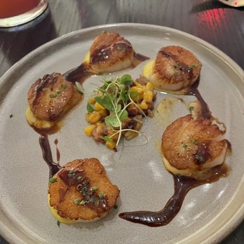 Gordon Ramsay Hell's Kitchen - Scallops - New American Near Me - Miami, Florida Gordon Ramsay Hell's Kitchen - Scallops - New American Near Me - Miami, Florida