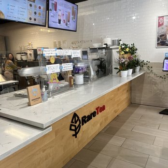 Rare Tea - the counter area of a cafe - Bubble Tea Near Me - Berkeley, California