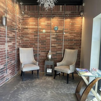 Salons At The Loft - Hair Salons Near Me - Porter, Texas Salons At The Loft - Hair Salons Near Me - Porter, Texas