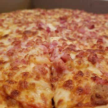 Regino's Pizza - Hawaiian pizza - Pizza Near Me - Thornhill, Ontario Regino's Pizza - Hawaiian pizza - Pizza Near Me - Thornhill, Ontario