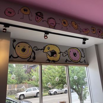 Dottie's Donuts - Cafes Near Me - Philadelphia, Pennsylvania