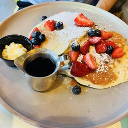 Buttermilk Griddle Cakes Buttermilk Griddle Cakes