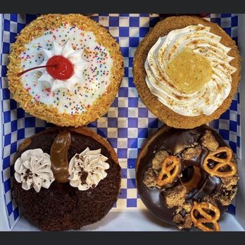 DG Doughnuts - Bakeries Near Me - Ocoee, Florida DG Doughnuts - Bakeries Near Me - Ocoee, Florida