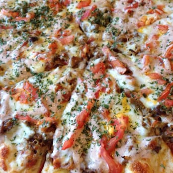 Edgewater Pizza - #1 Edgewater Special Pizza - fresh ingredients and oh so YUM. Glad to have found this little gem :)) - Pizza Near Me - Hayward, California