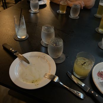 The Cutlery - The amount of food we got after an hour and 25 minutes of waiting! Amazing!! - Steakhouses Near Me - Honolulu, Hawaii