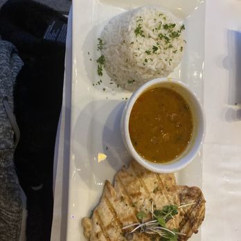 Mofongo - Pechuga a la Parrilla - Puerto Rican Near Me - Miami, Florida