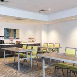 Hampton Inn & Suites Chicago Schaumburg - Meeting Room
