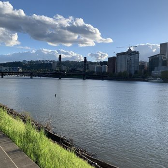 Eastbank Esplanade - Parks Near Me - Portland, Oregon Eastbank Esplanade - Parks Near Me - Portland, Oregon