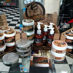 Hotrod Barbershop - Suavecito products