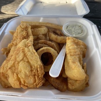 Kelly's Roast Beef - Fish platter with onion rings and fries - Sandwiches Near Me - Revere, Massachusetts