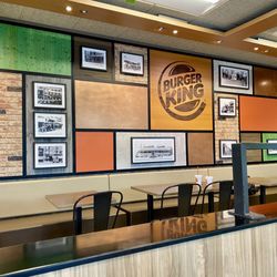Burger King - Well maintained interrior