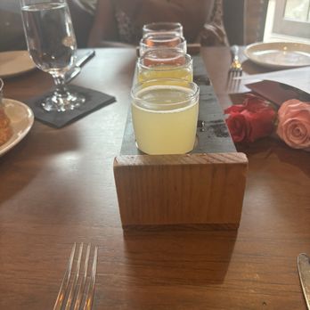 Steelbach - Mimosa flight - New American Near Me - Tampa, Florida Steelbach - Mimosa flight - New American Near Me - Tampa, Florida