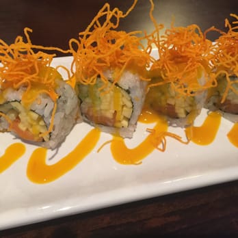 Royal Sushi - Japanese Near Me - Chicago, Illinois