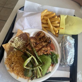 Char Burgers - Boneless chicken plate - American Near Me - Los Angeles, California Char Burgers - Boneless chicken plate - American Near Me - Los Angeles, California