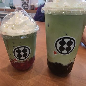 Warabimochi Kamakura - Strawberry matcha latte with mochi and matcha latte with mochi - Desserts Near Me - Arcadia, California